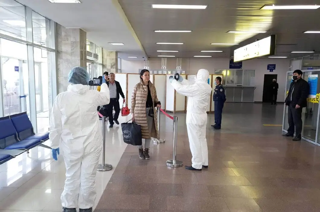 В Национальном аэропорту Минск усилен санитарный контроль на фоне угрозы вируса Нипах