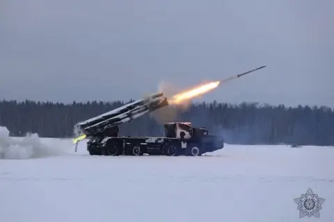 «Смерчи» вышли на огневые позиции – ракетные войска Беларуси сдали экзамен боем