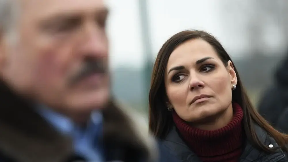 В Беларуси пресс-секретарь президента высказалась о свиданиях и деньгах — почему Наталья Эйсмонт считает себя абсолютным консерватором