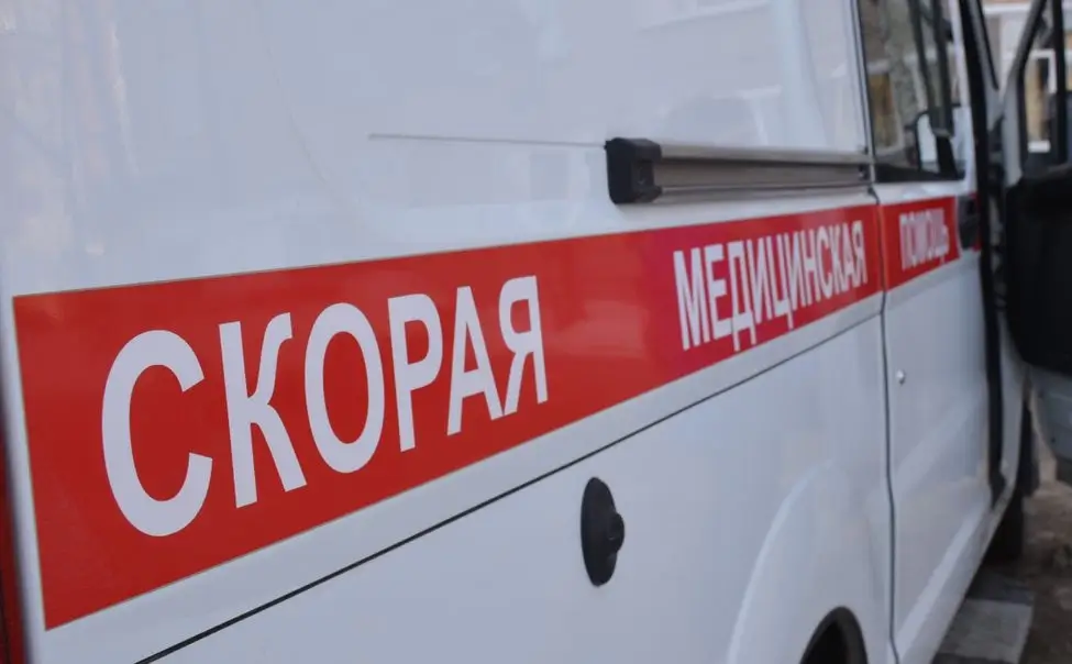 Под Копылем грузовой поезд насмерть сбил пенсионера — пешеход шел прямо по рельсам