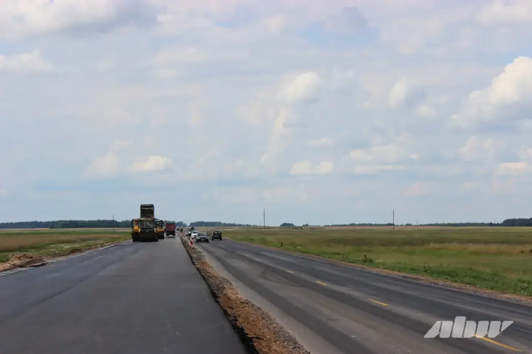 Масштабные приписки на трассе в Могилевской области — как дорожники незаконно освоили более миллиона рублей