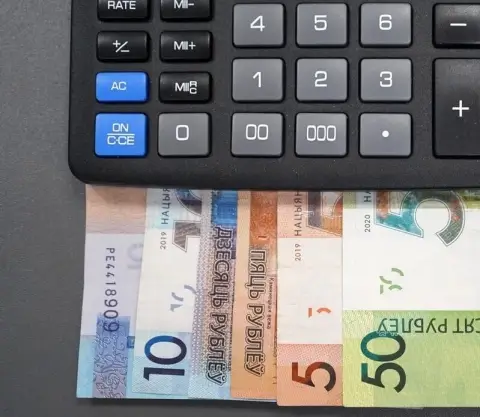 Реальные зарплаты в Беларуси выросли на 6,3% – эксперты объяснили механику скачка