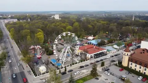 Сезон аттракционов стартовал в Гомеле – какие карусели уже доступны